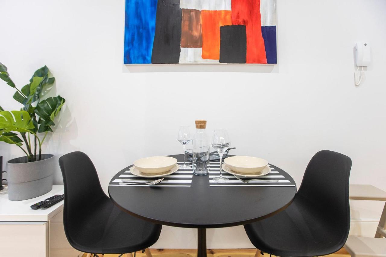 Trendy Vintage Downtown By Lovelystay Porto Eksteriør bilde